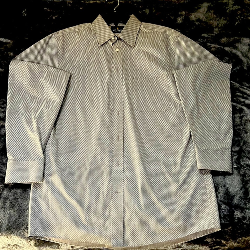 Stafford men’s long sleeve button down shirt